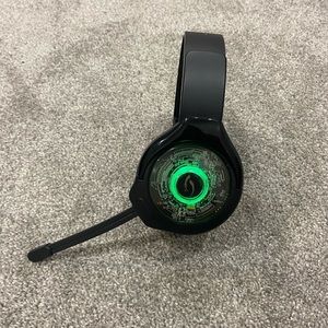Gaming headset